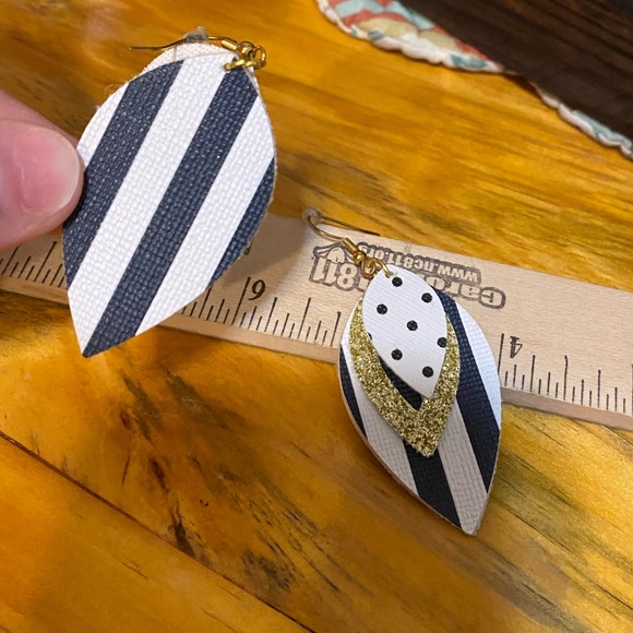 Handmade earrings - Picture 3 of 4